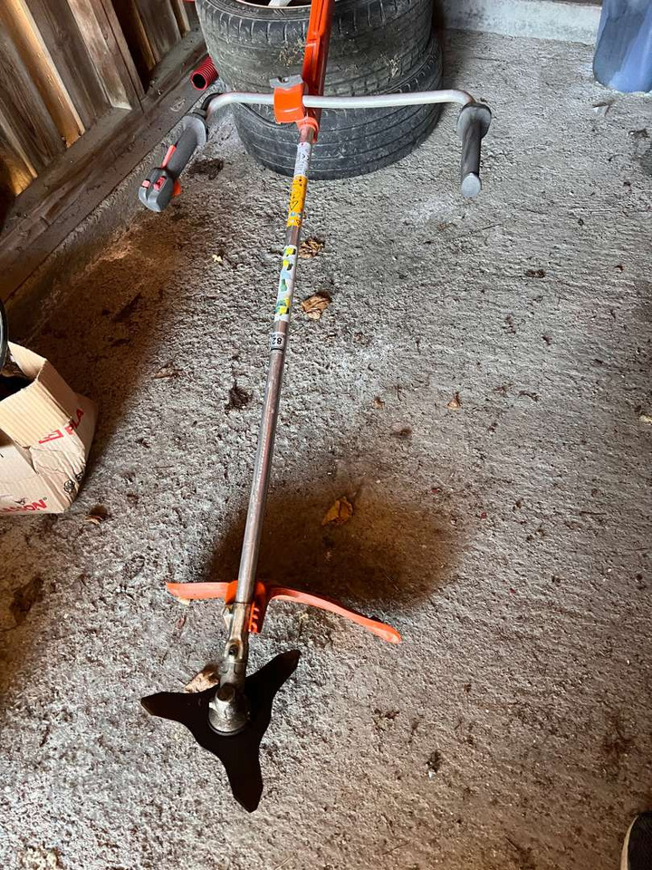 Husqvarna kantklipper repobjekt - Газонокосилка: фото 4 Husqvarna kantklipper repobjekt - Газонокосилка: фото 4