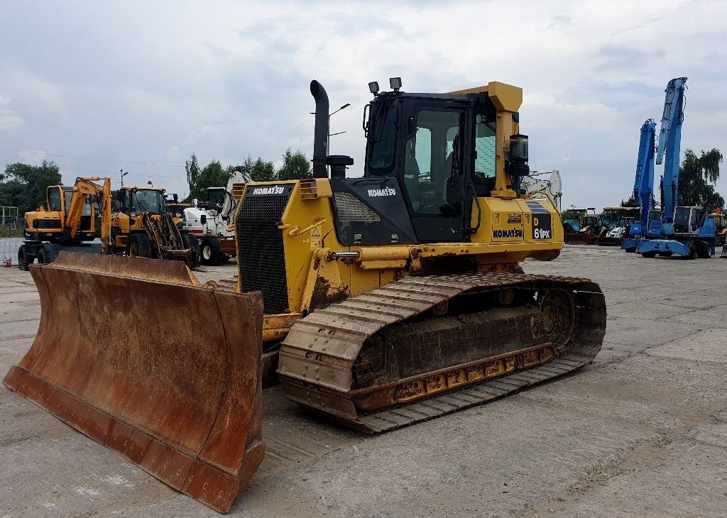 Komatsu D 61 PX-15 E0 - Бульдозер: фото 1 Komatsu D 61 PX-15 E0 - Бульдозер: фото 1