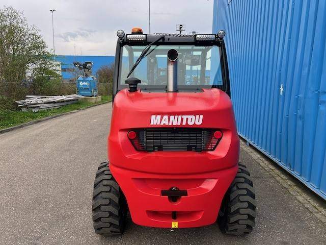 Manitou MC 25-4 D K - Дизельный погрузчик: фото 4 Manitou MC 25-4 D K - Дизельный погрузчик: фото 4