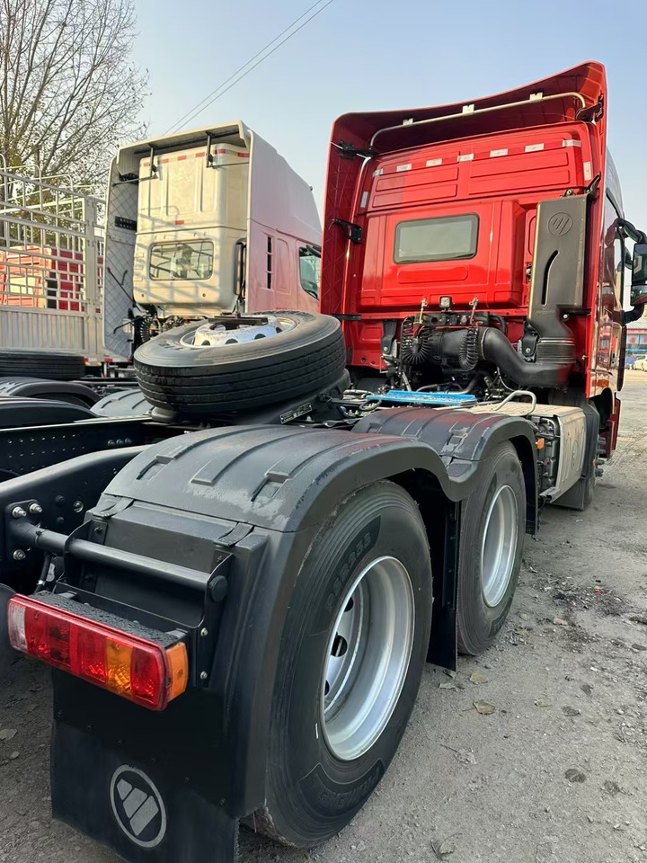 AUMAN GTL - Тягач: фото 4 AUMAN GTL - Тягач: фото 4