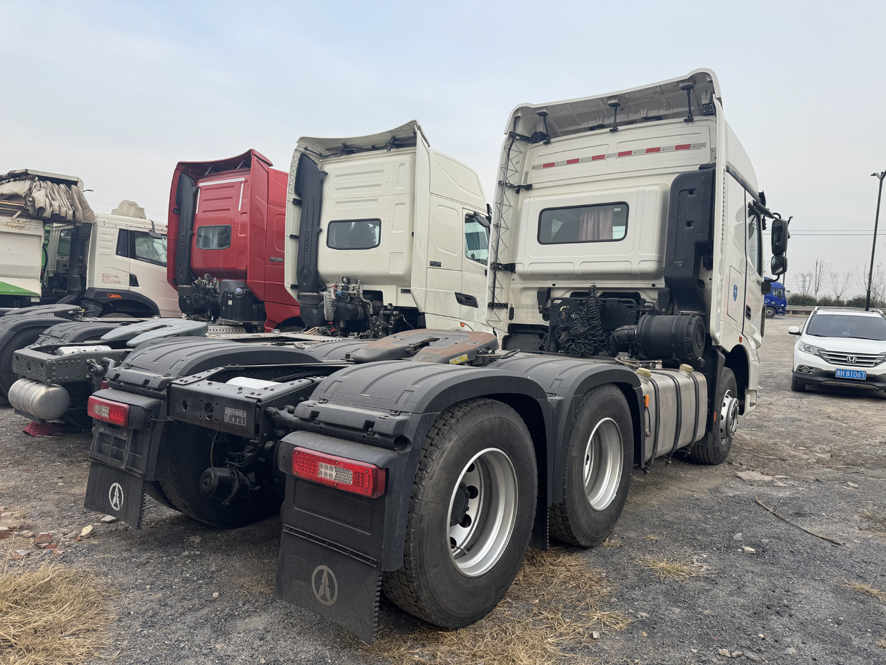 BEIBEN V3ET - Тягач: фото 4 BEIBEN V3ET - Тягач: фото 4