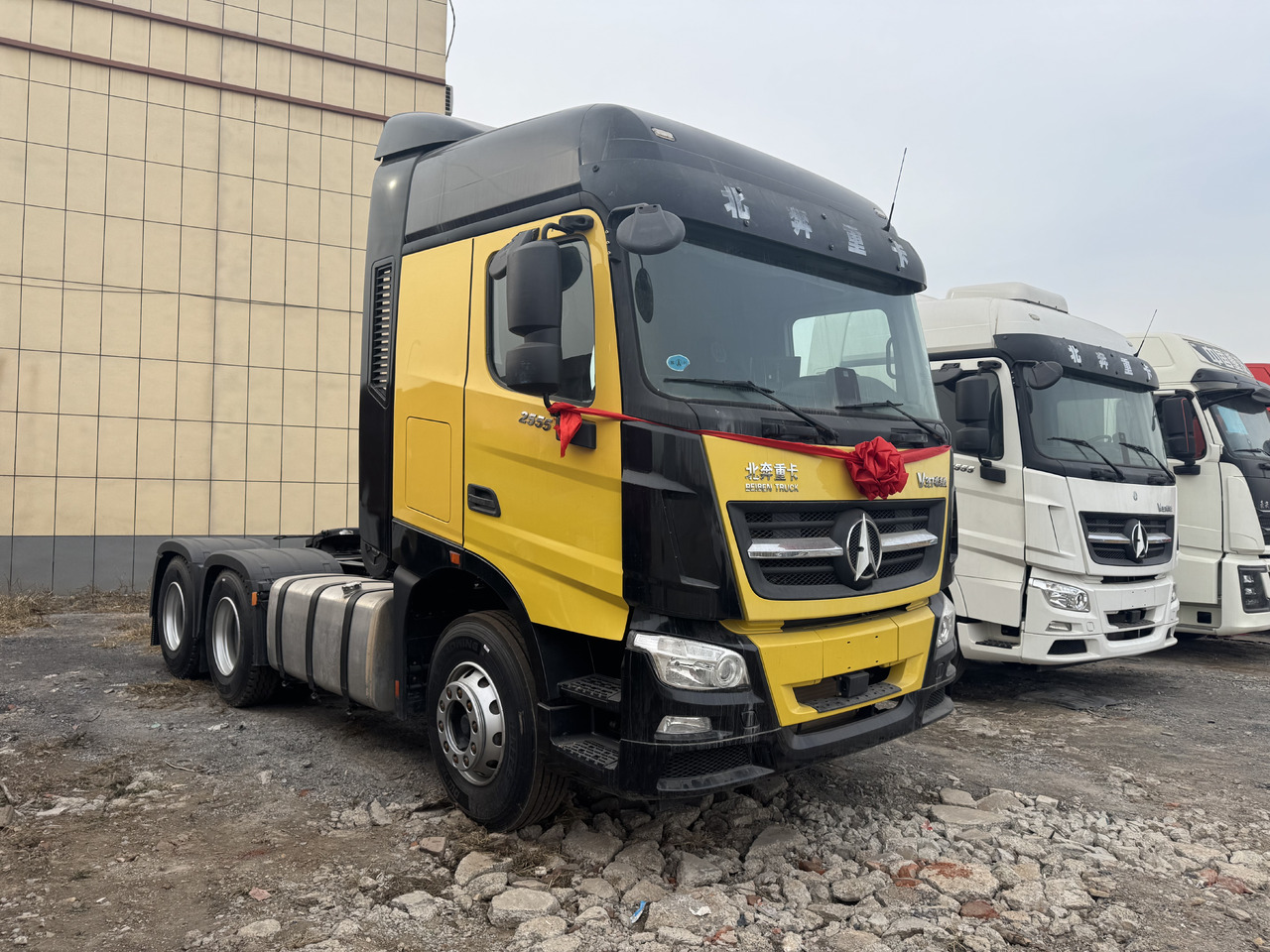 BEIBEN V3ET - Тягач: фото 2 BEIBEN V3ET - Тягач: фото 2