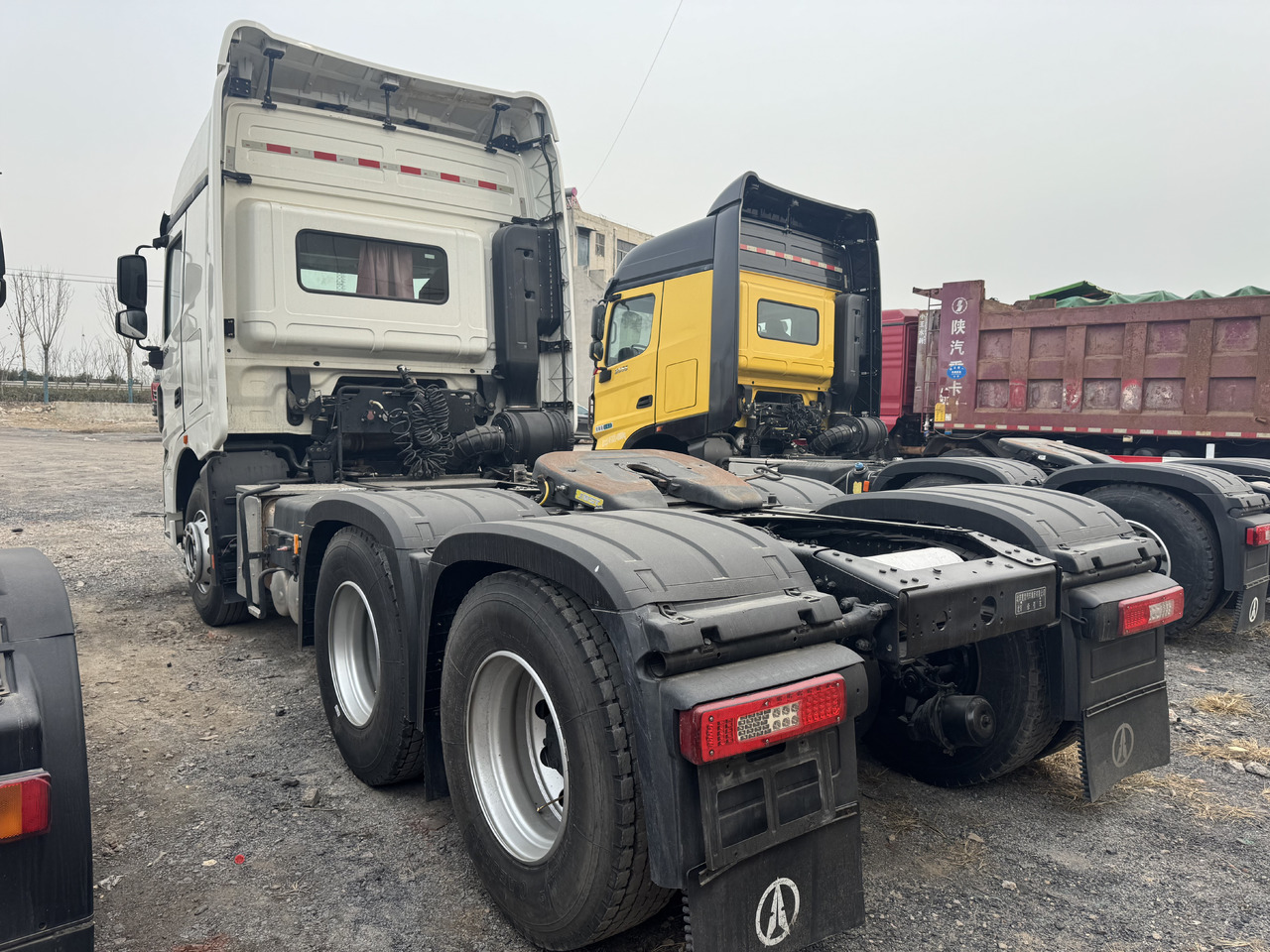 BEIBEN V3ET - Тягач: фото 3 BEIBEN V3ET - Тягач: фото 3