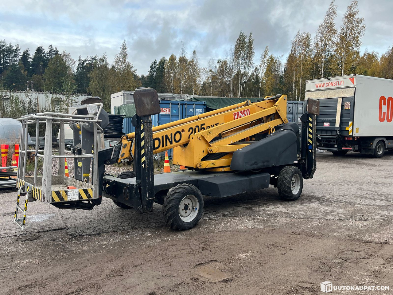 Dino 205RXT, Kuukulkija henkilönostin, Kymppi voimassa vuoteen 2029, Korjattavaksi, 2005, Vantaa - Прицепной подъемник: фото 2 Dino 205RXT, Kuukulkija henkilönostin, Kymppi voimassa vuoteen 2029, Korjattavaksi, 2005, Vantaa - Прицепной подъемник: фото 2