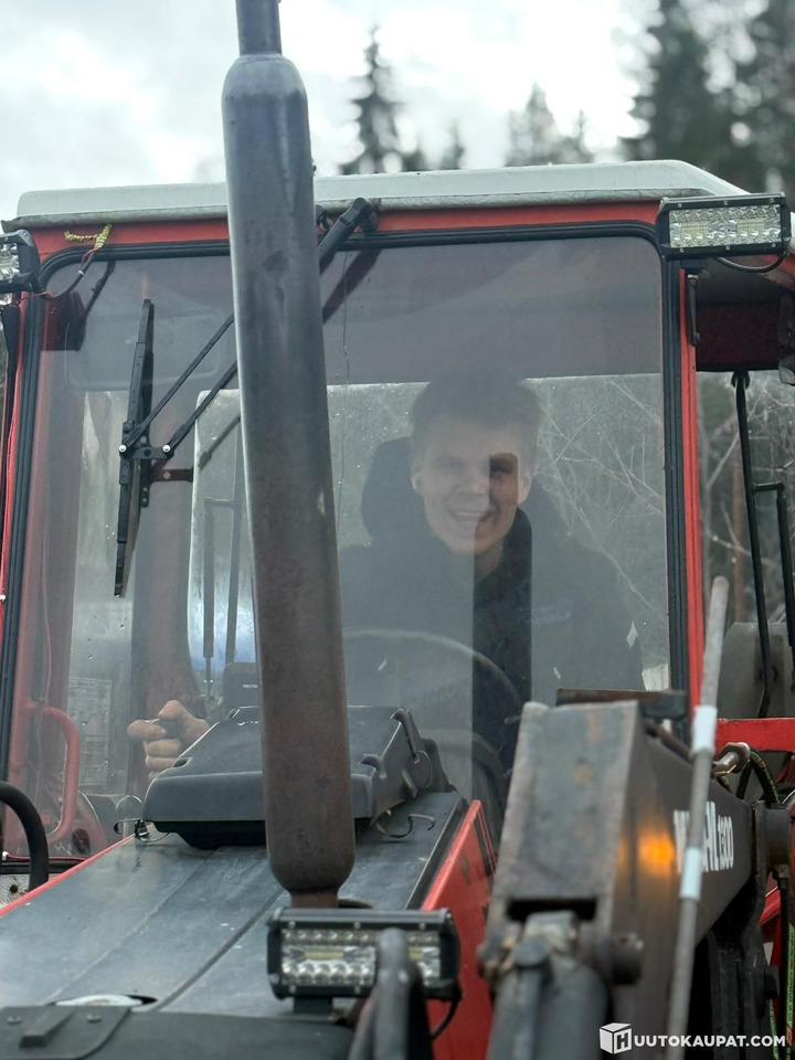 Трактор Valmet 604, 4x4 with front loader, 1985 — Well equipped!!, Jyväskylä: фото 17