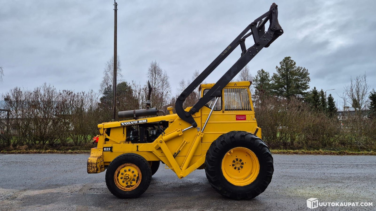 Volvo BM 622, Uusikaarlepyy - Колёсный погрузчик: фото 2 Volvo BM 622, Uusikaarlepyy - Колёсный погрузчик: фото 2