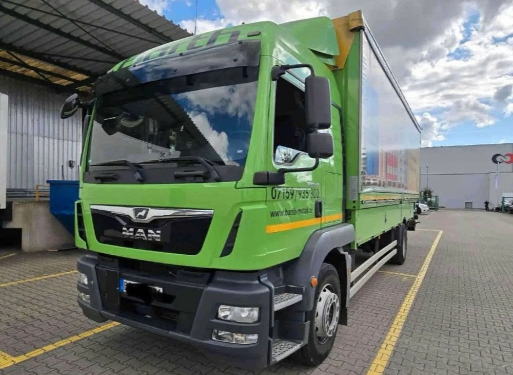 MAN Tgm 18.320 FULL SERWIS UNIKAT TOP ORYGINALNY PRZEBIEG z Niemiec AUTOMAT WINDA ACC Pirelli klima postojowa 18.250 18.290 15.250 15.290 15.320 - Тентованный грузовик: фото 1 MAN Tgm 18.320 FULL SERWIS UNIKAT TOP ORYGINALNY PRZEBIEG z Niemiec AUTOMAT WINDA ACC Pirelli klima postojowa 18.250 18.290 15.250 15.290 15.320 - Тентованный грузовик: фото 1