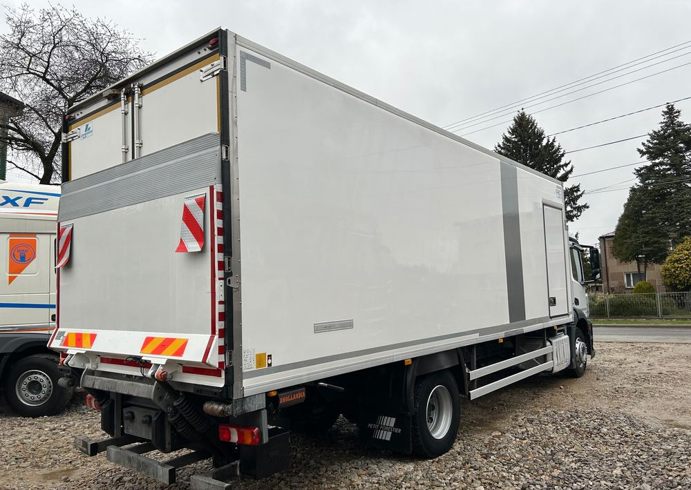Mercedes-Benz Antos 1824 CARRIER SUPRA 1150 DRZWI + winda i drzwi boczne / 7.7m / z Holandii / KLIMA LEKKI / Axor man Tgm T1000-R THERMO King - Рефрижератор: фото 3 Mercedes-Benz Antos 1824 CARRIER SUPRA 1150 DRZWI + winda i drzwi boczne / 7.7m / z Holandii / KLIMA LEKKI / Axor man Tgm T1000-R THERMO King - Рефрижератор: фото 3