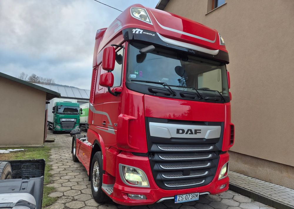 DAF ALUFELGI XF TOP1 366k km 2021 SSC TOP STANDARD / DUŻE KOTŁY / z Polski / jeden właściciel super zadbane 480 SERWISOWANE - Тягач: фото 2 DAF ALUFELGI XF TOP1 366k km 2021 SSC TOP STANDARD / DUŻE KOTŁY / z Polski / jeden właściciel super zadbane 480 SERWISOWANE - Тягач: фото 2