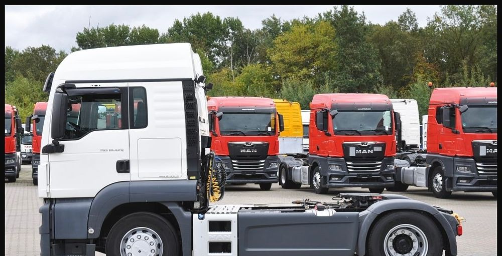 MAN TGS 18.420 2019 NAUKA JAZDY POLIFT ELKA AUTOMAT 4x2 STANDARD 315/70r22.5 SUPER STAN TGX 470 460 420 430 500 510 400 360 410 - Тягач: фото 3 MAN TGS 18.420 2019 NAUKA JAZDY POLIFT ELKA AUTOMAT 4x2 STANDARD 315/70r22.5 SUPER STAN TGX 470 460 420 430 500 510 400 360 410 - Тягач: фото 3