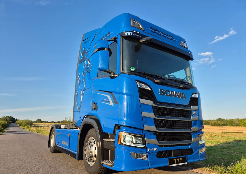 Scania R410 RETARDER FULL LED 2 ZBIORNIKI / KLIMA POSTOJOWA / VIRTUAL COCPIT z Niemiec - Тягач: фото 3 Scania R410 RETARDER FULL LED 2 ZBIORNIKI / KLIMA POSTOJOWA / VIRTUAL COCPIT z Niemiec - Тягач: фото 3