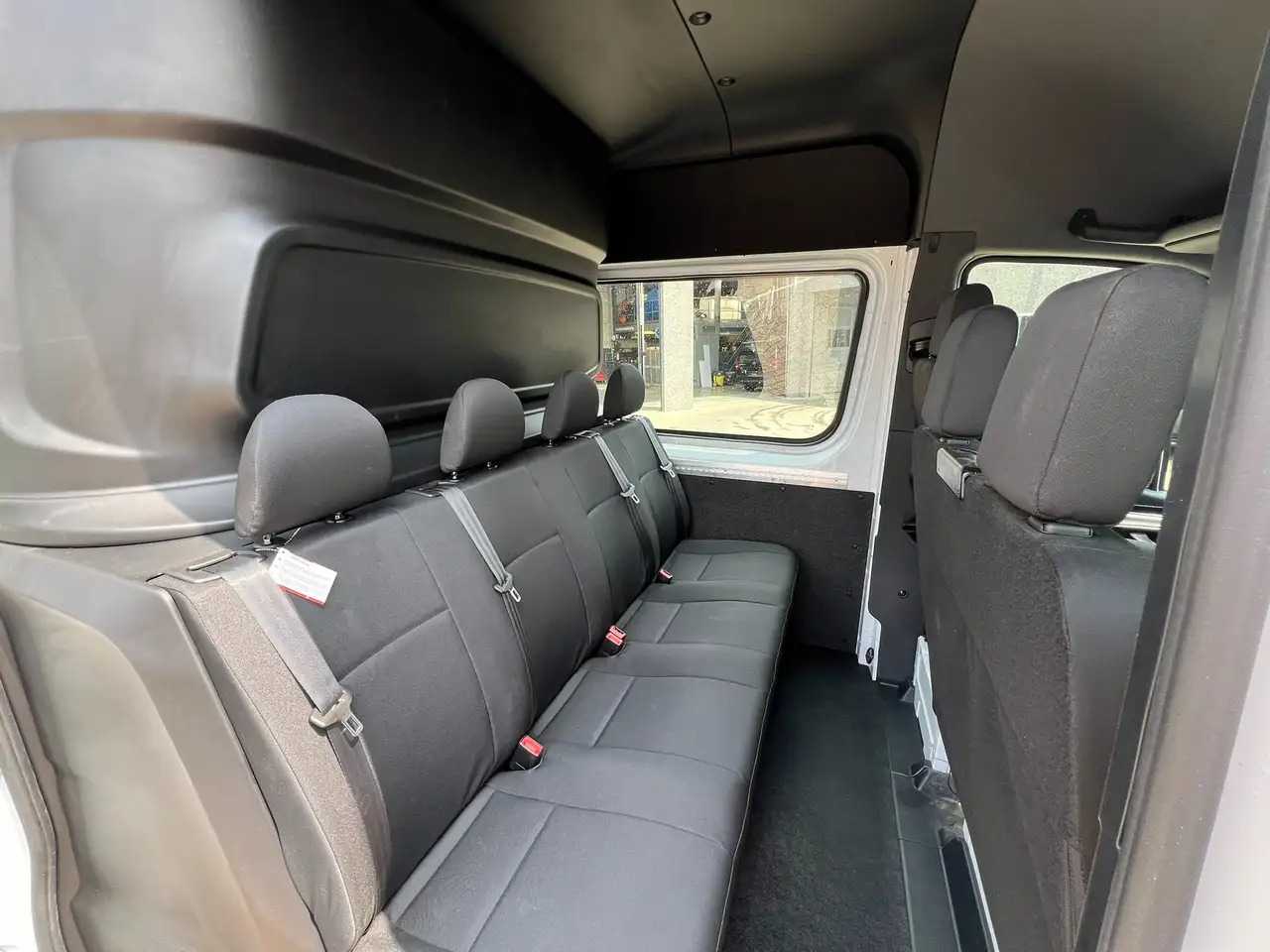 Mercedes-Benz Sprinter 315 L3H2 (36.500€ex) 3.5T SLEEP | DUB CAB 7PL - Грузопассажирский фургон: фото 5 Mercedes-Benz Sprinter 315 L3H2 (36.500€ex) 3.5T SLEEP | DUB CAB 7PL - Грузопассажирский фургон: фото 5