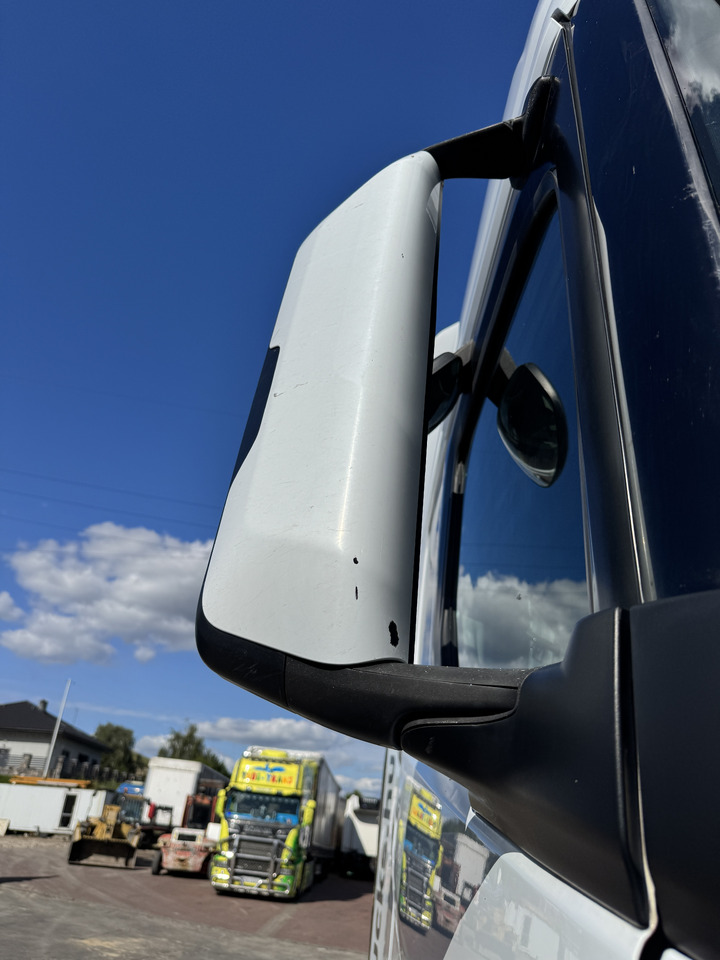 Ford F-Max - Зеркало заднего вида: фото 2 Ford F-Max - Зеркало заднего вида: фото 2