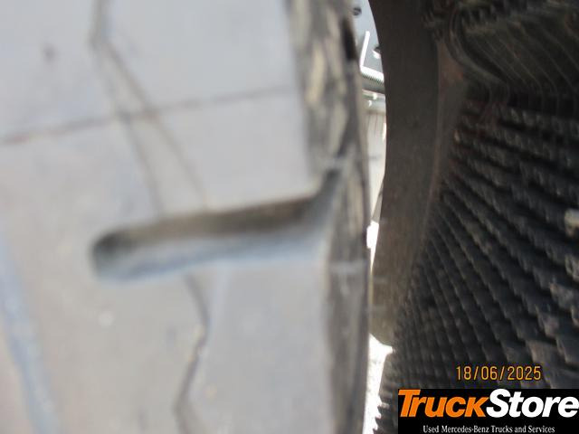 Mercedes-Benz Actros 1845 LS - Тягач: фото 5 Mercedes-Benz Actros 1845 LS - Тягач: фото 5