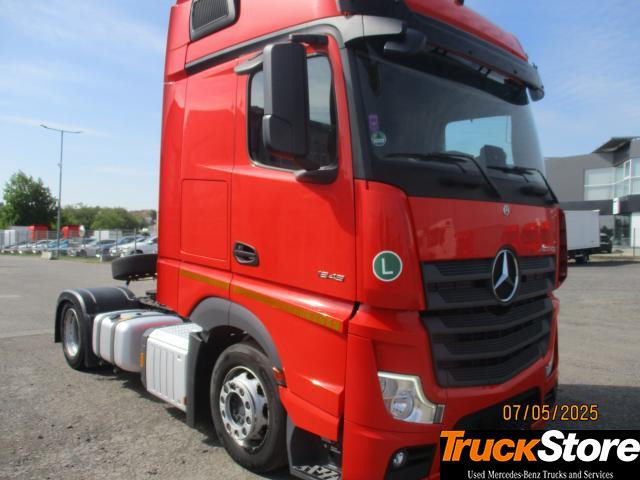 Mercedes-Benz Actros 1845 LS nRL - Тягач: фото 2 Mercedes-Benz Actros 1845 LS nRL - Тягач: фото 2