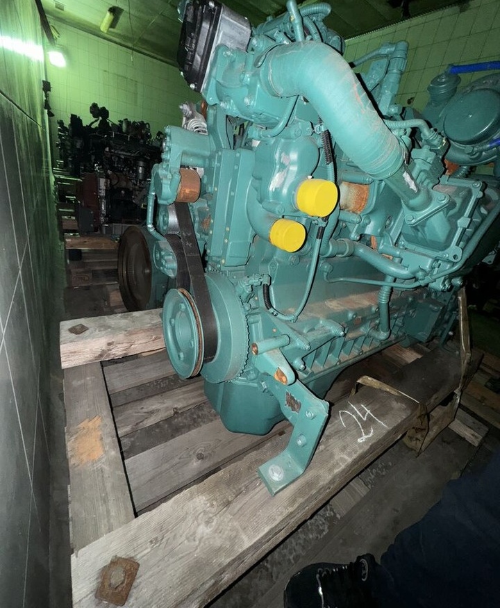 Volvo-ABG D6J Volvo D6J - Двигатель для Экскаваторов: фото 3 Volvo-ABG D6J Volvo D6J - Двигатель для Экскаваторов: фото 3