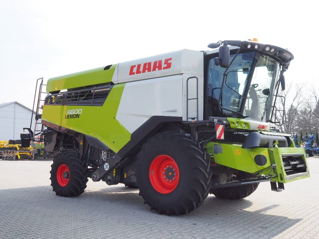 Claas Lexion 6600 GPS + V770 - Зерноуборочный комбайн: фото 4 Claas Lexion 6600 GPS + V770 - Зерноуборочный комбайн: фото 4