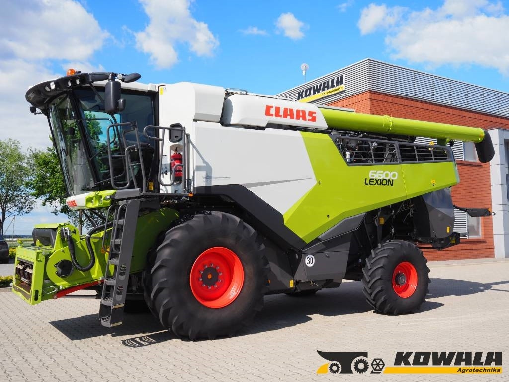 Claas Lexion 6600 + V680 - Зерноуборочный комбайн: фото 1 Claas Lexion 6600 + V680 - Зерноуборочный комбайн: фото 1