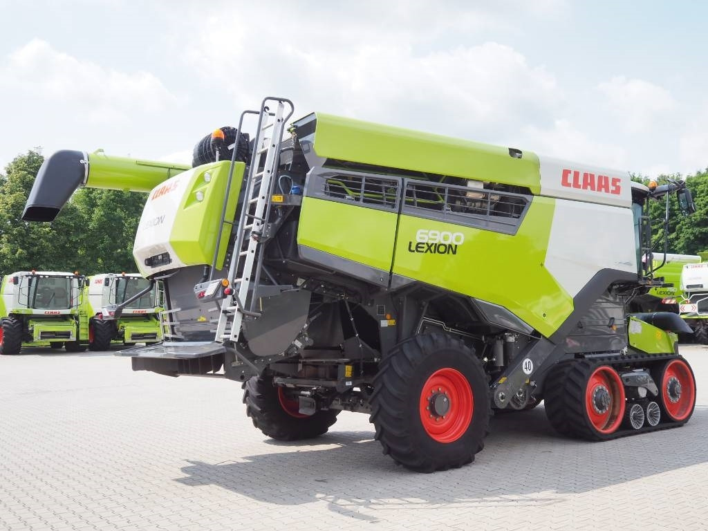 Claas Lexion 6900TT + V770 - Зерноуборочный комбайн: фото 3 Claas Lexion 6900TT + V770 - Зерноуборочный комбайн: фото 3