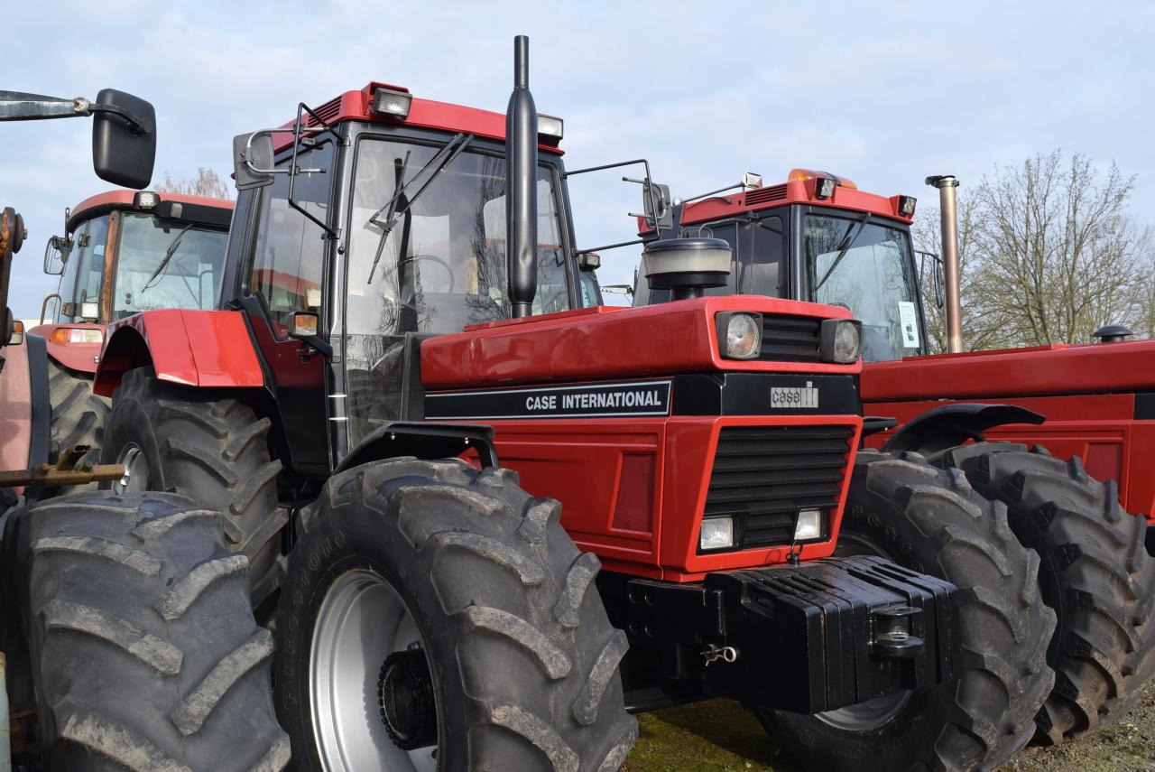 Case-IH 1455 XLA - Трактор: фото 3 Case-IH 1455 XLA - Трактор: фото 3