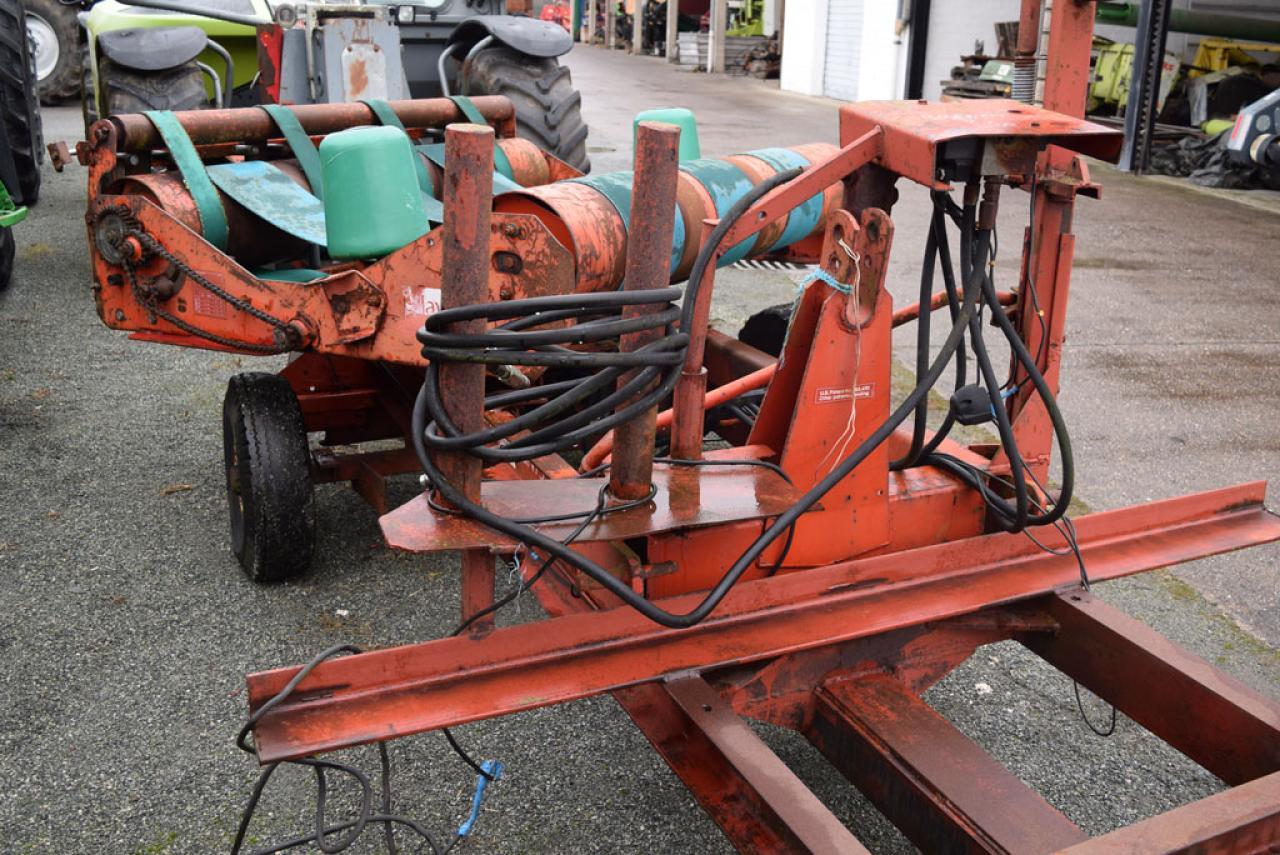 Kverneland UN7558 - Пресс-подборщик рулонный: фото 3 Kverneland UN7558 - Пресс-подборщик рулонный: фото 3