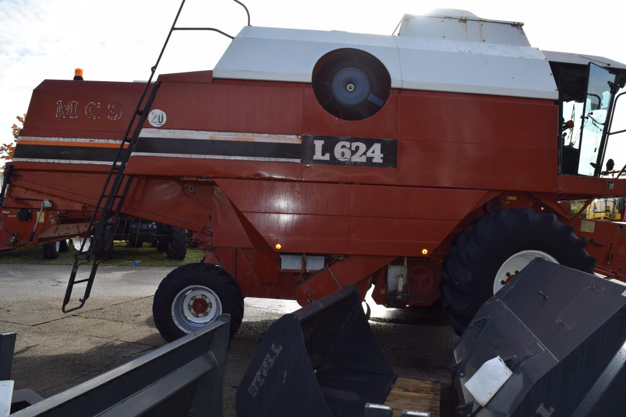 Laverda L624 - Зерноуборочный комбайн: фото 3 Laverda L624 - Зерноуборочный комбайн: фото 3