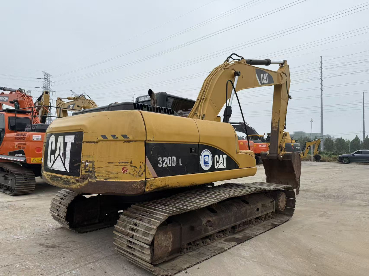 CAT 320D - Гусеничный экскаватор: фото 3 CAT 320D - Гусеничный экскаватор: фото 3