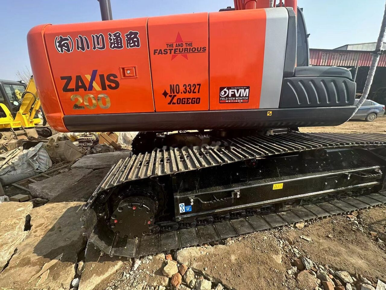 Hitachi ZX200 - Гусеничный экскаватор: фото 5 Hitachi ZX200 - Гусеничный экскаватор: фото 5