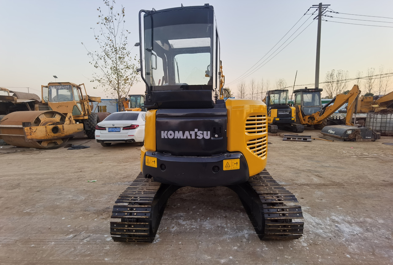 KOMATSU PC50MR - Мини-экскаватор: фото 3 KOMATSU PC50MR - Мини-экскаватор: фото 3