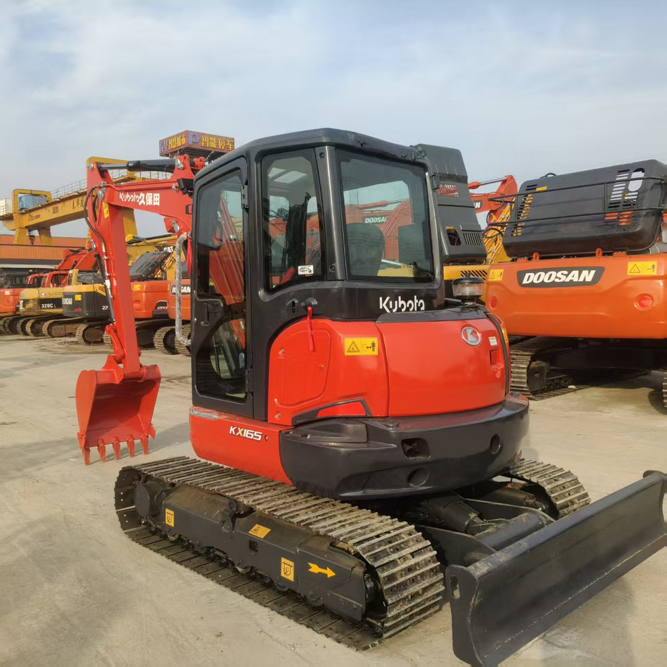 Мини-экскаватор KUBOTA KX165: фото 8 Мини-экскаватор KUBOTA KX165: фото 8