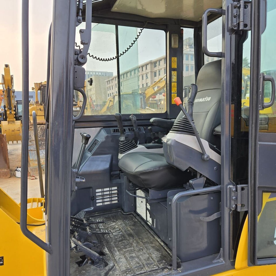 Мини-экскаватор Komatsu PC56: фото 6