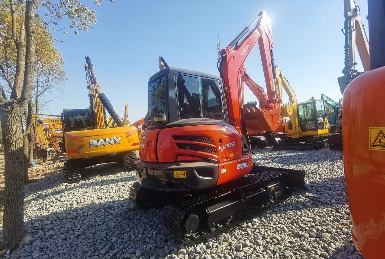 Kubota KX165 - Мини-экскаватор: фото 3 Kubota KX165 - Мини-экскаватор: фото 3