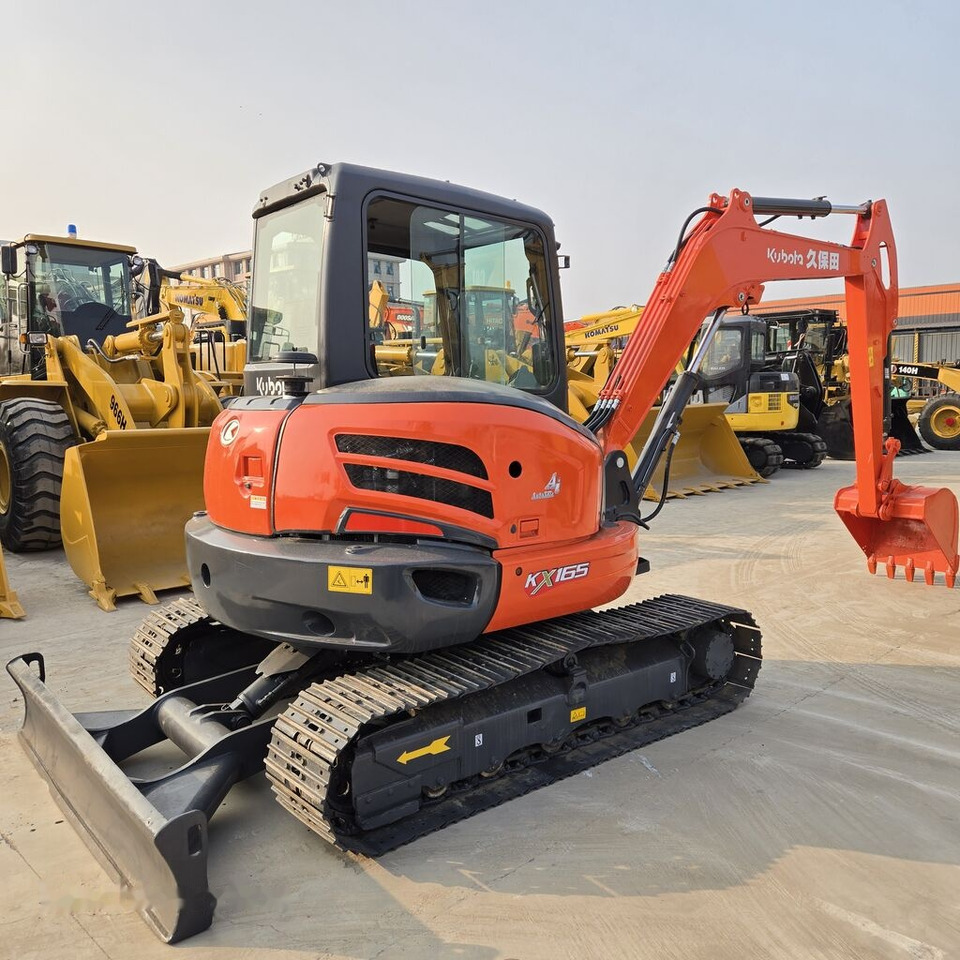 Kubota KX165 - Мини-экскаватор: фото 3 Kubota KX165 - Мини-экскаватор: фото 3