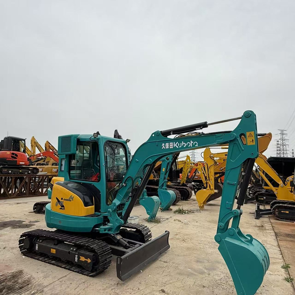 Kubota U35 - Мини-экскаватор: фото 4 Kubota U35 - Мини-экскаватор: фото 4