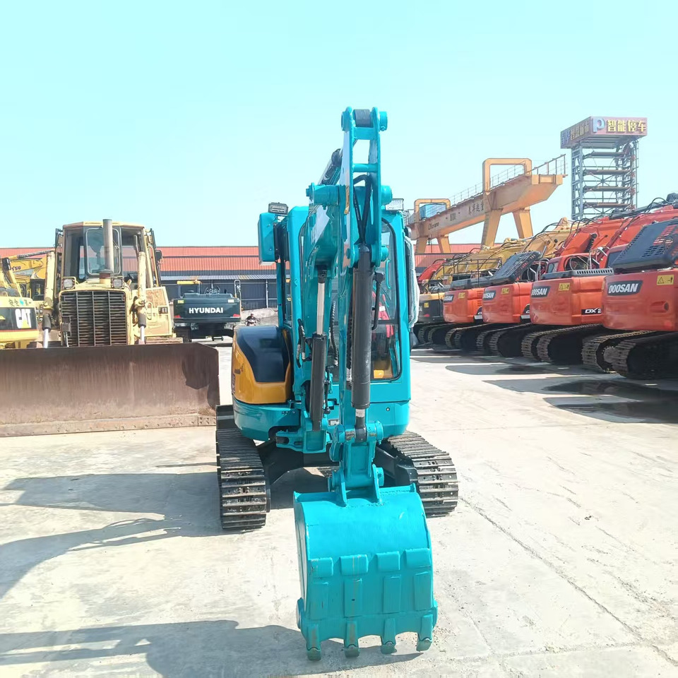 Kubota U35 - Мини-экскаватор: фото 4 Kubota U35 - Мини-экскаватор: фото 4