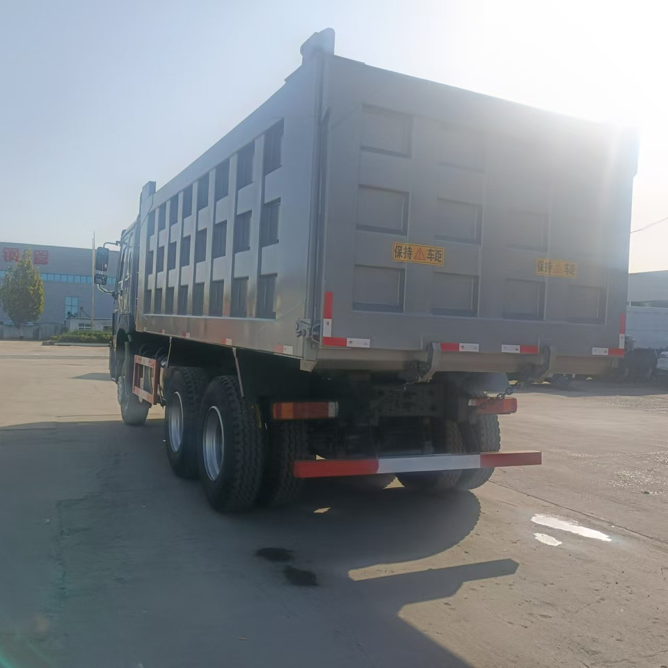 Sinotruk Howo 6*4 - Самосвал: фото 4 Sinotruk Howo 6*4 - Самосвал: фото 4