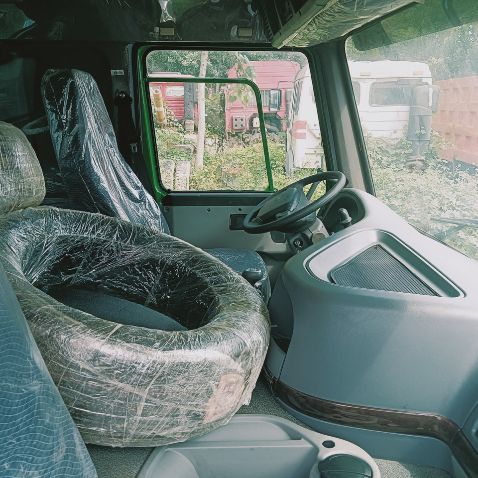SINOTRUK HOWO - Тягач: фото 4 SINOTRUK HOWO - Тягач: фото 4