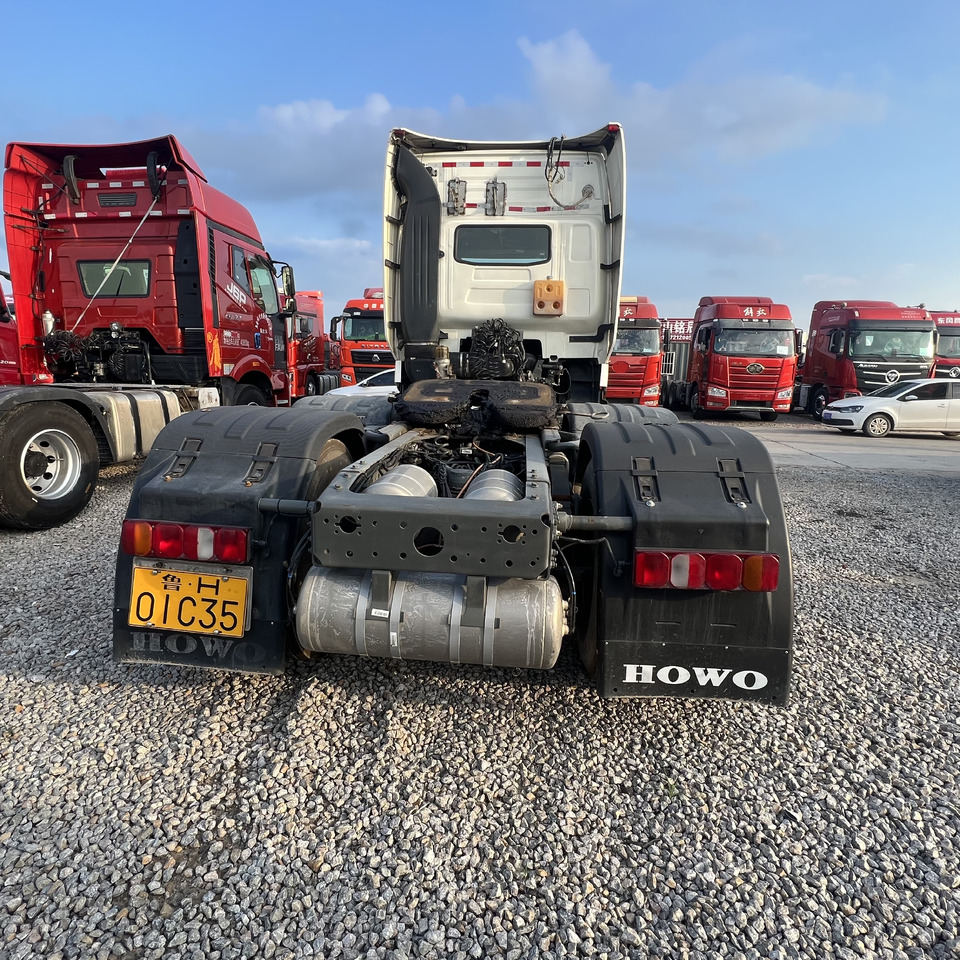 SINOTRUK HOWO - Тягач: фото 4 SINOTRUK HOWO - Тягач: фото 4