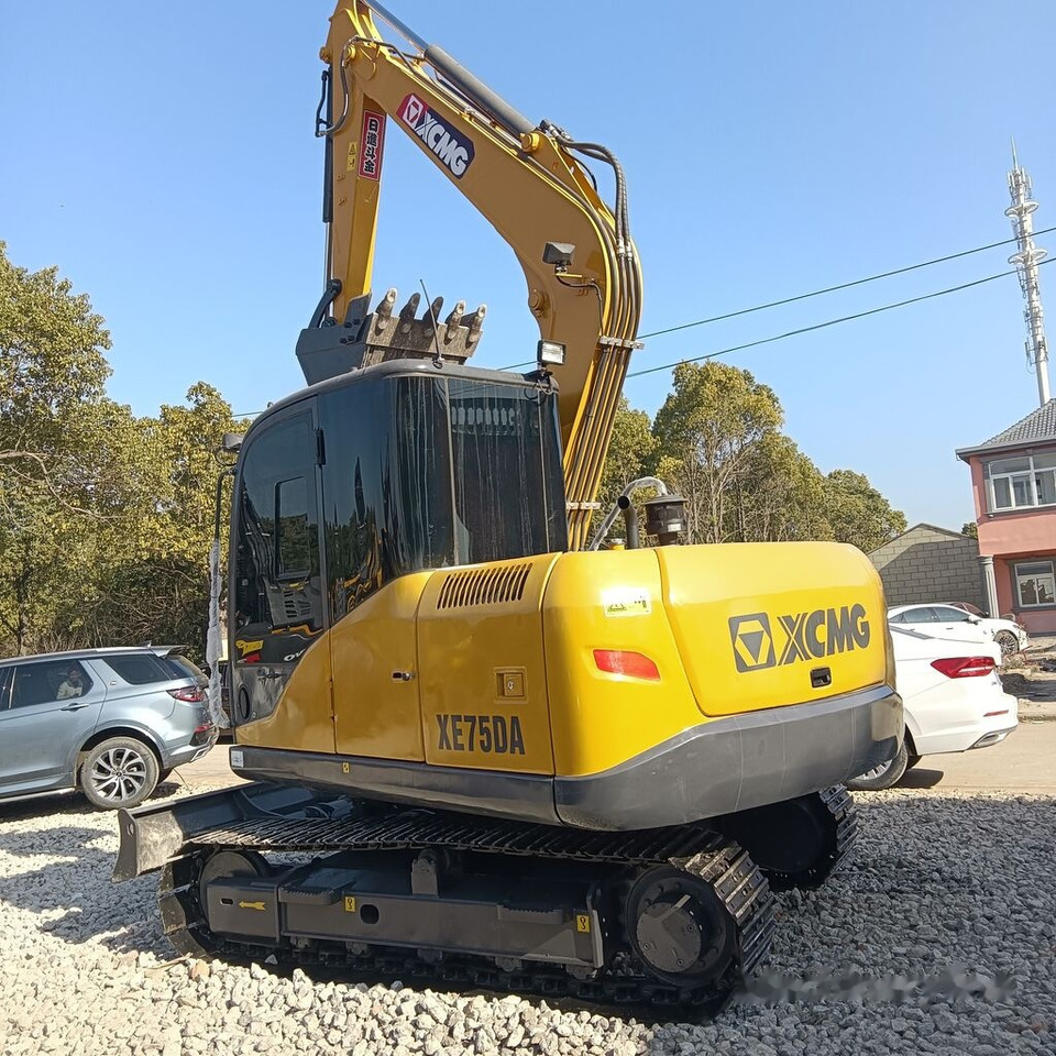 XCMG XE75DA - Мини-экскаватор: фото 1 XCMG XE75DA - Мини-экскаватор: фото 1