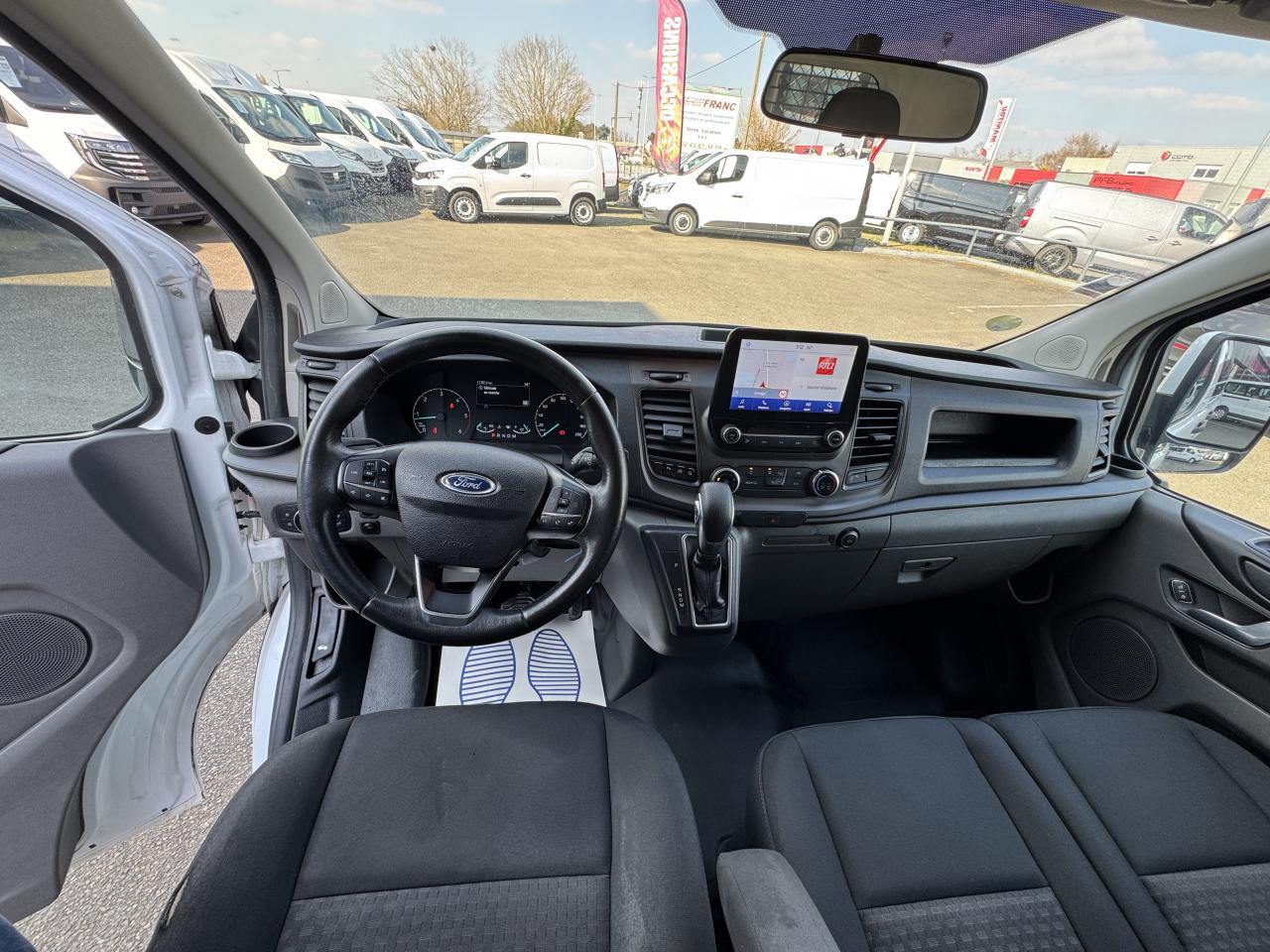 FORD Transit Custom 2.0 TDCi - 130 - BVA S&S TRANSIT CUSTOM FOURGON Fourgon 300 L1H1 Trend Business P - Цельнометаллический фургон: фото 4 FORD Transit Custom 2.0 TDCi - 130 - BVA S&S TRANSIT CUSTOM FOURGON Fourgon 300 L1H1 Trend Business P - Цельнометаллический фургон: фото 4