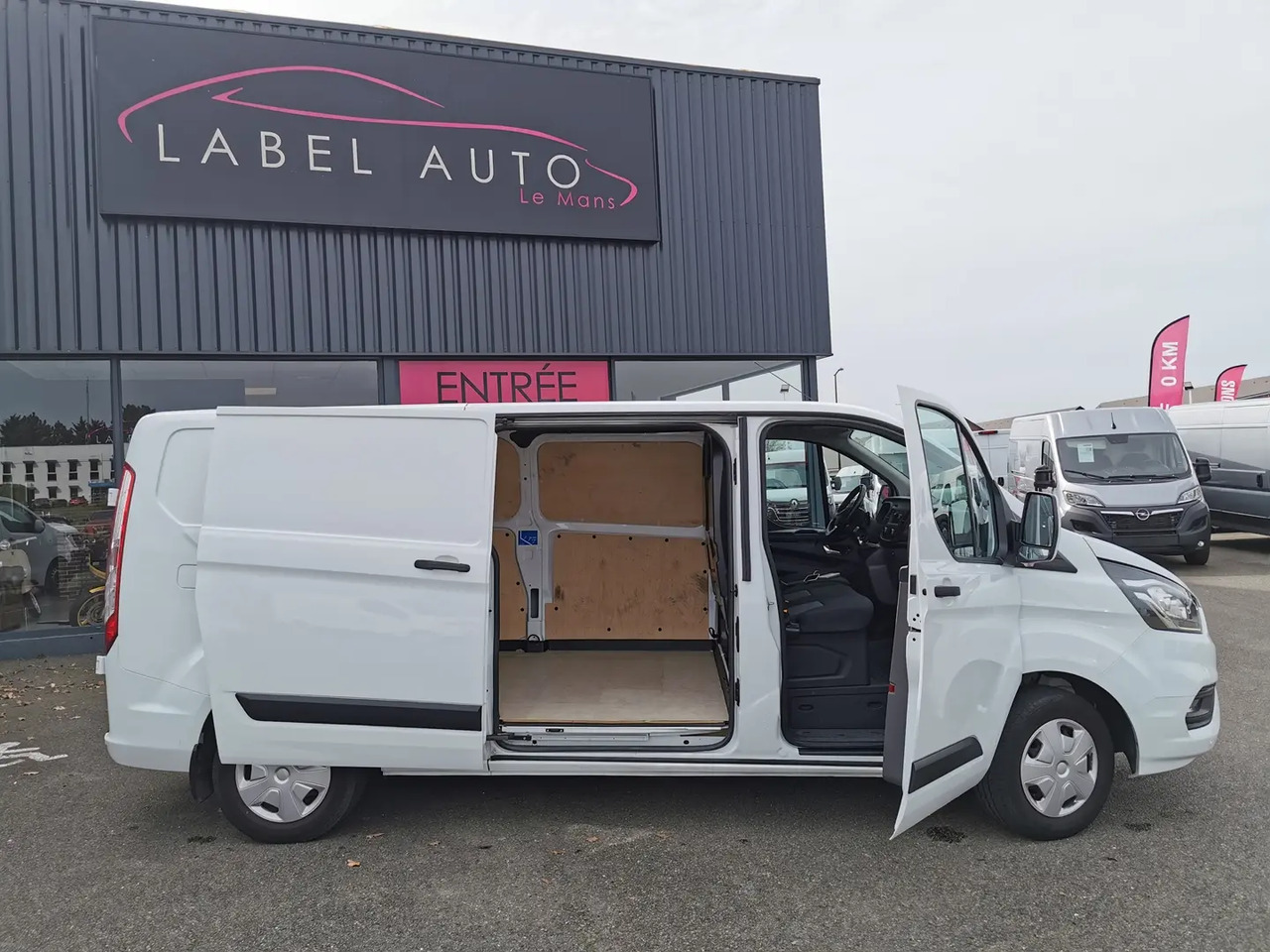Цельнометаллический фургон Ford Transit Custom 300 L2H1 2.0 ECOBLUE 130 TREND BUSINESS 7CV: фото 9