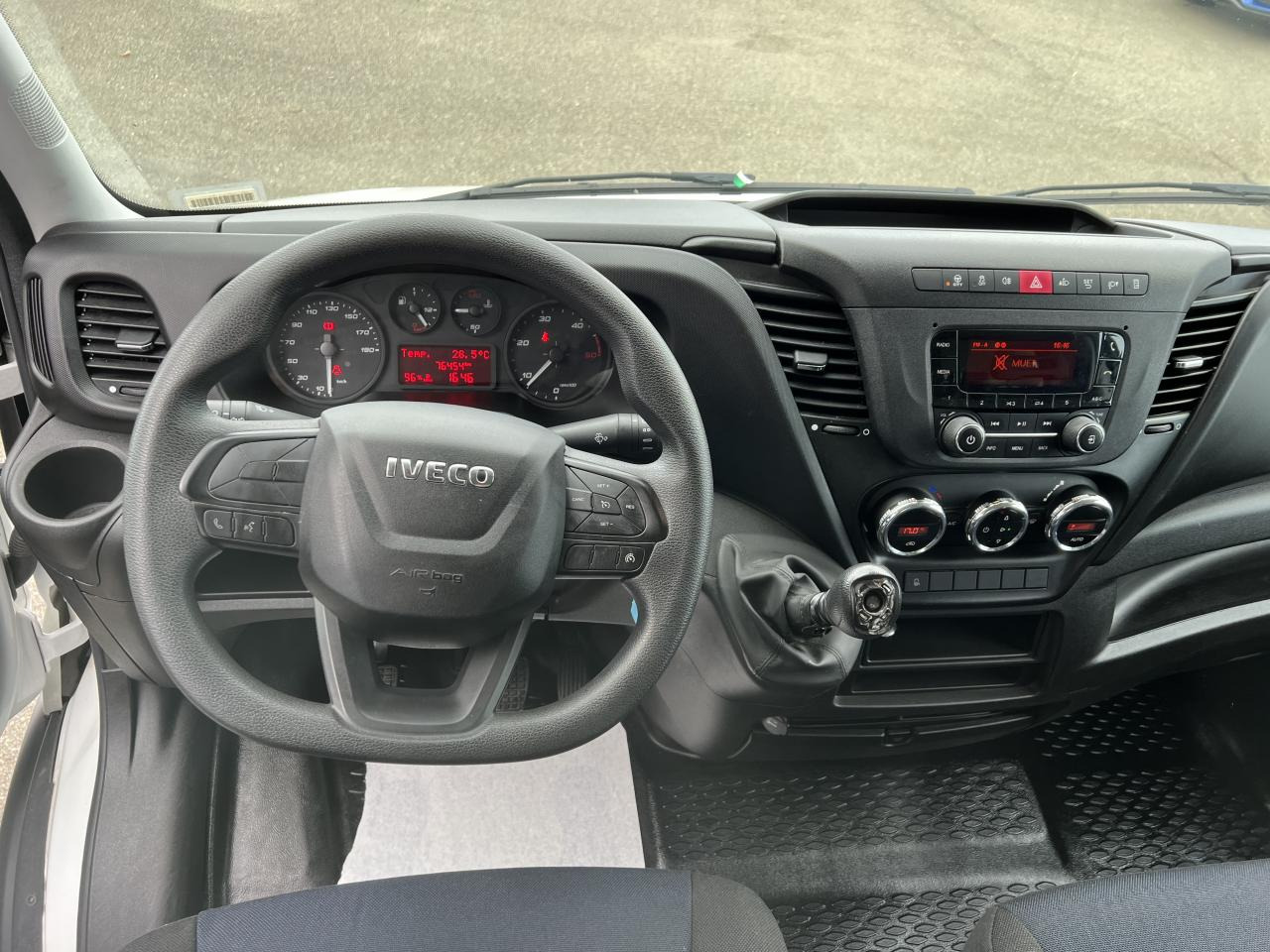 IVECO Daily 35 C 16 S&S (Quad-Leaf) CHASSIS CABINE 2014 35C/35S Chassis cabine 35 C Epmt.4.1 PHASE 4 - Фургон с закрытым кузовом: фото 4 IVECO Daily 35 C 16 S&S (Quad-Leaf) CHASSIS CABINE 2014 35C/35S Chassis cabine 35 C Epmt.4.1 PHASE 4 - Фургон с закрытым кузовом: фото 4