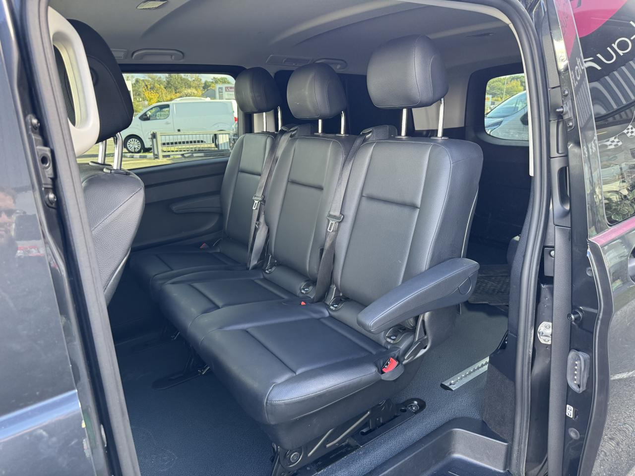 MERCEDES Vito MIXTO Extra Long 3.05t 119 CDI BlueEfficiency - BVA 9G-Tronic Propulsion MIXTO - BM 447 first - Цельнометаллический фургон: фото 4 MERCEDES Vito MIXTO Extra Long 3.05t 119 CDI BlueEfficiency - BVA 9G-Tronic Propulsion MIXTO - BM 447 first - Цельнометаллический фургон: фото 4