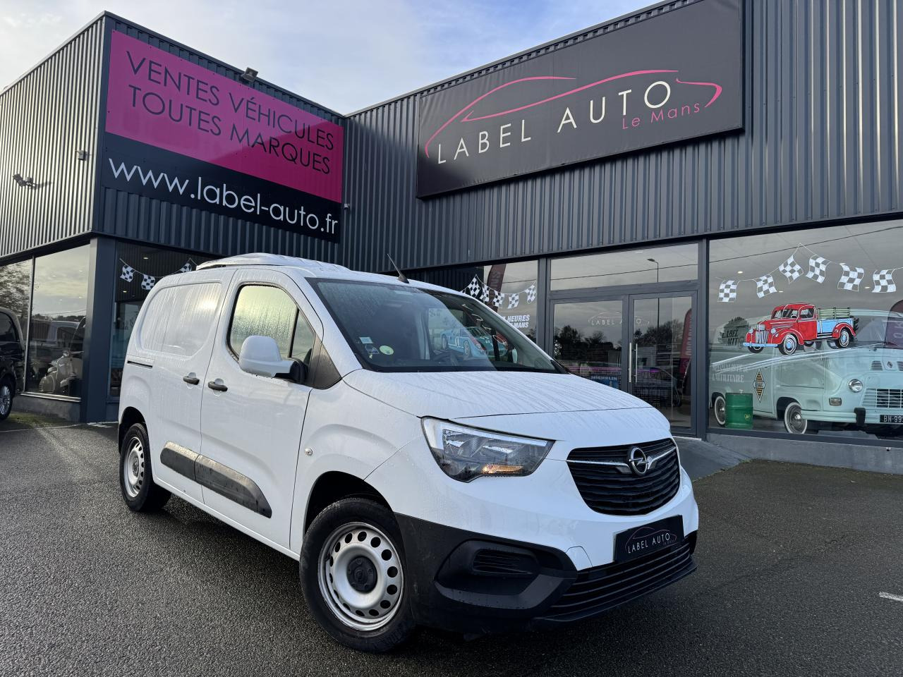 OPEL COMBO M 1.5 HDI 100CH FRIGORIFIQUE - Цельнометаллический фургон: фото 2 OPEL COMBO M 1.5 HDI 100CH FRIGORIFIQUE - Цельнометаллический фургон: фото 2