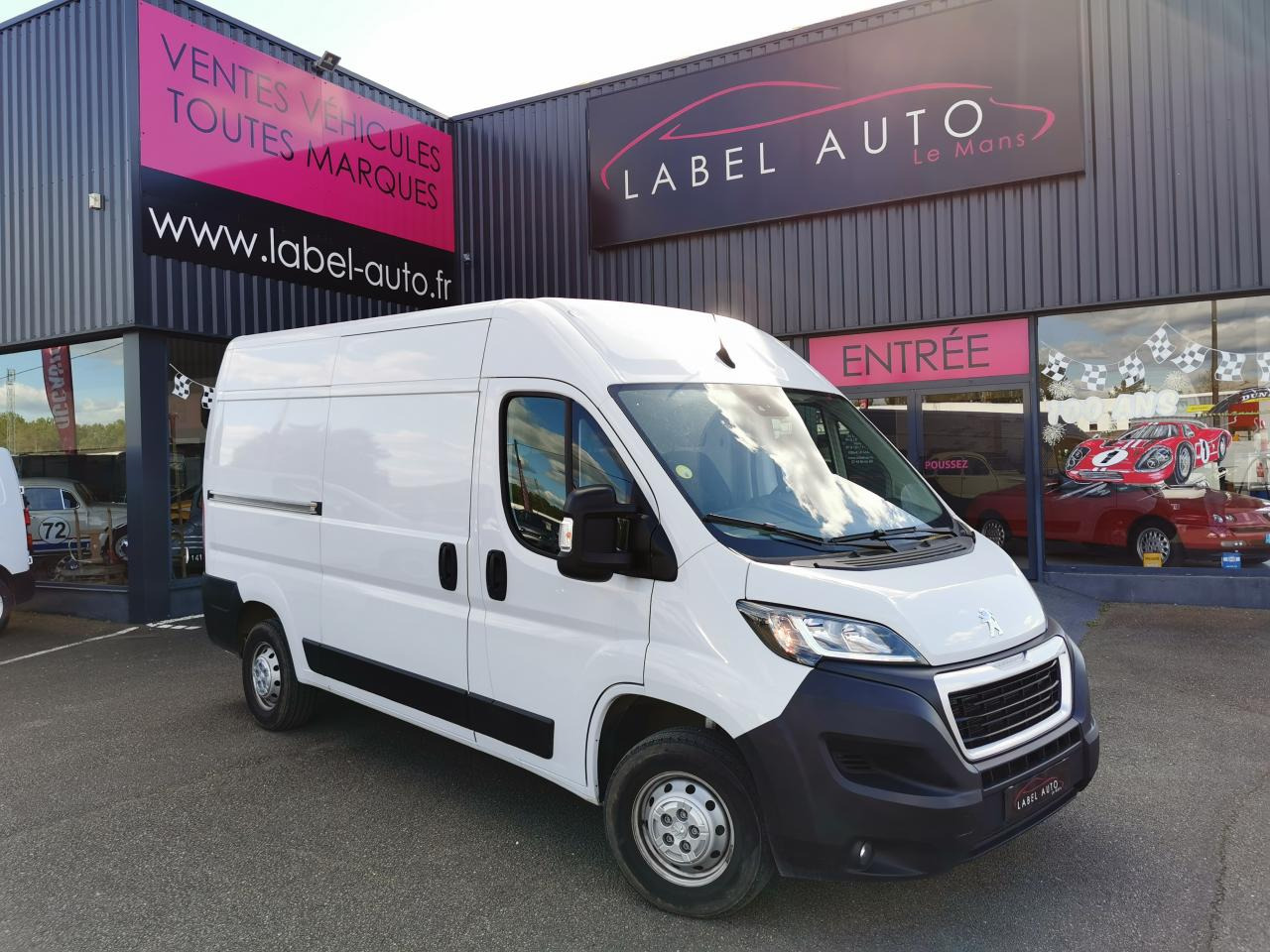 PEUGEOT BOXER 3T0 L2H2 2.2 HDI 140CH ASPHALT - Цельнометаллический фургон: фото 1 PEUGEOT BOXER 3T0 L2H2 2.2 HDI 140CH ASPHALT - Цельнометаллический фургон: фото 1