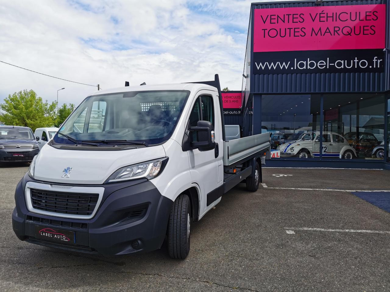 PEUGEOT BOXER 3T5 PLATEAU 4M20 2.2 HDI 140CH - Малотоннажный бортовой грузовик: фото 5 PEUGEOT BOXER 3T5 PLATEAU 4M20 2.2 HDI 140CH - Малотоннажный бортовой грузовик: фото 5