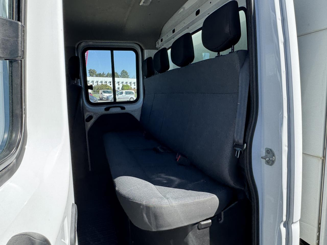 RENAULT MASTER 3T5 BENNE + COFFRE RJ DOUBLE CABINE 6 PL 2.3 DCI 130 CH CONFORT - Малотоннажный самосвал: фото 5 RENAULT MASTER 3T5 BENNE + COFFRE RJ DOUBLE CABINE 6 PL 2.3 DCI 130 CH CONFORT - Малотоннажный самосвал: фото 5