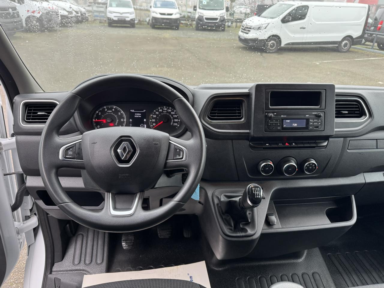 RENAULT MASTER 3T5 CAISSE 20M3 HAYON 2.3 DCI 145CH GRAND CONFORT - Фургон с закрытым кузовом: фото 5 RENAULT MASTER 3T5 CAISSE 20M3 HAYON 2.3 DCI 145CH GRAND CONFORT - Фургон с закрытым кузовом: фото 5