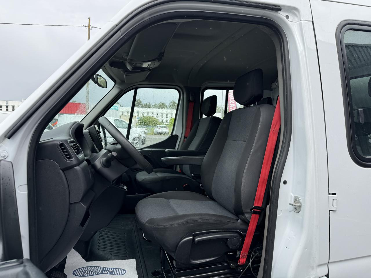 RENAULT Master BTP 3.5t 2.8 dCi - 130 II PROPULSION BENNE DOUBLE CABINE Propulsion Benne Double Cabine PHAS - Малотоннажный самосвал, Грузопассажирский фургон: фото 5 RENAULT Master BTP 3.5t 2.8 dCi - 130 II PROPULSION BENNE DOUBLE CABINE Propulsion Benne Double Cabine PHAS - Малотоннажный самосвал, Грузопассажирский фургон: фото 5