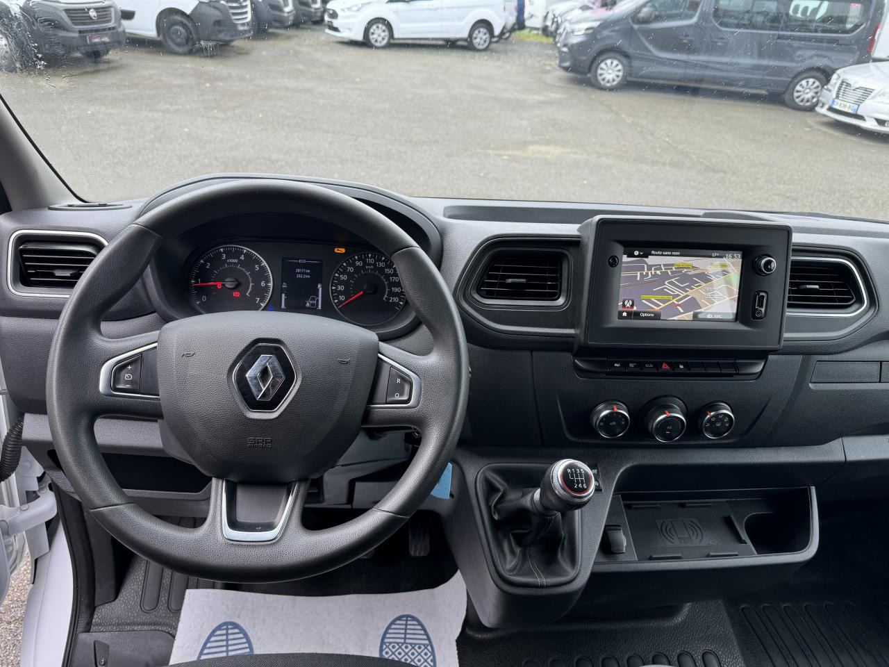 RENAULT Master BTP 3.5t 2.8 dCi - 130 II PROPULSION BENNE DOUBLE CABINE Propulsion Benne Double Cabine PHAS - Малотоннажный самосвал, Грузопассажирский фургон: фото 4 RENAULT Master BTP 3.5t 2.8 dCi - 130 II PROPULSION BENNE DOUBLE CABINE Propulsion Benne Double Cabine PHAS - Малотоннажный самосвал, Грузопассажирский фургон: фото 4